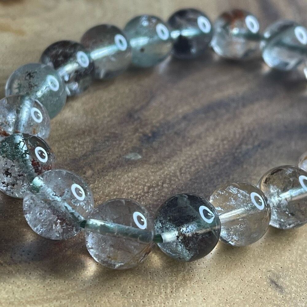 Garden Quartz beaded stretch bracelet 7” crystal healing beads 10mm scenic high